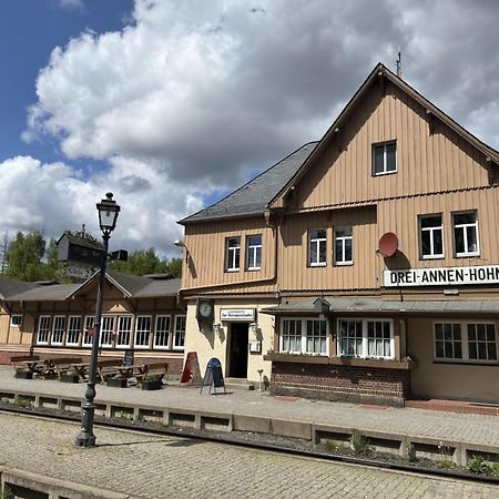 Train Station Apartment In Drei Annen Hohne Buitenkant foto